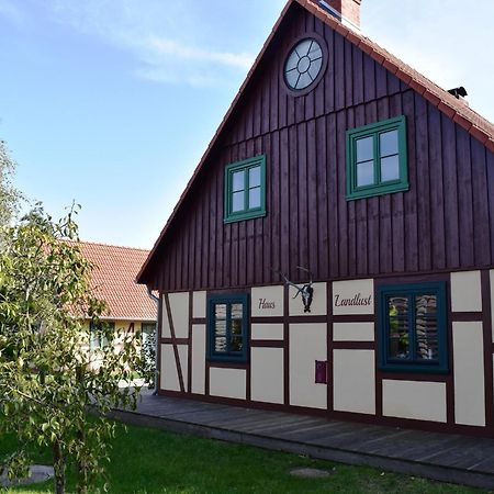 Charming, Restored Holiday Home In Wendorf Wendorf  エクステリア 写真