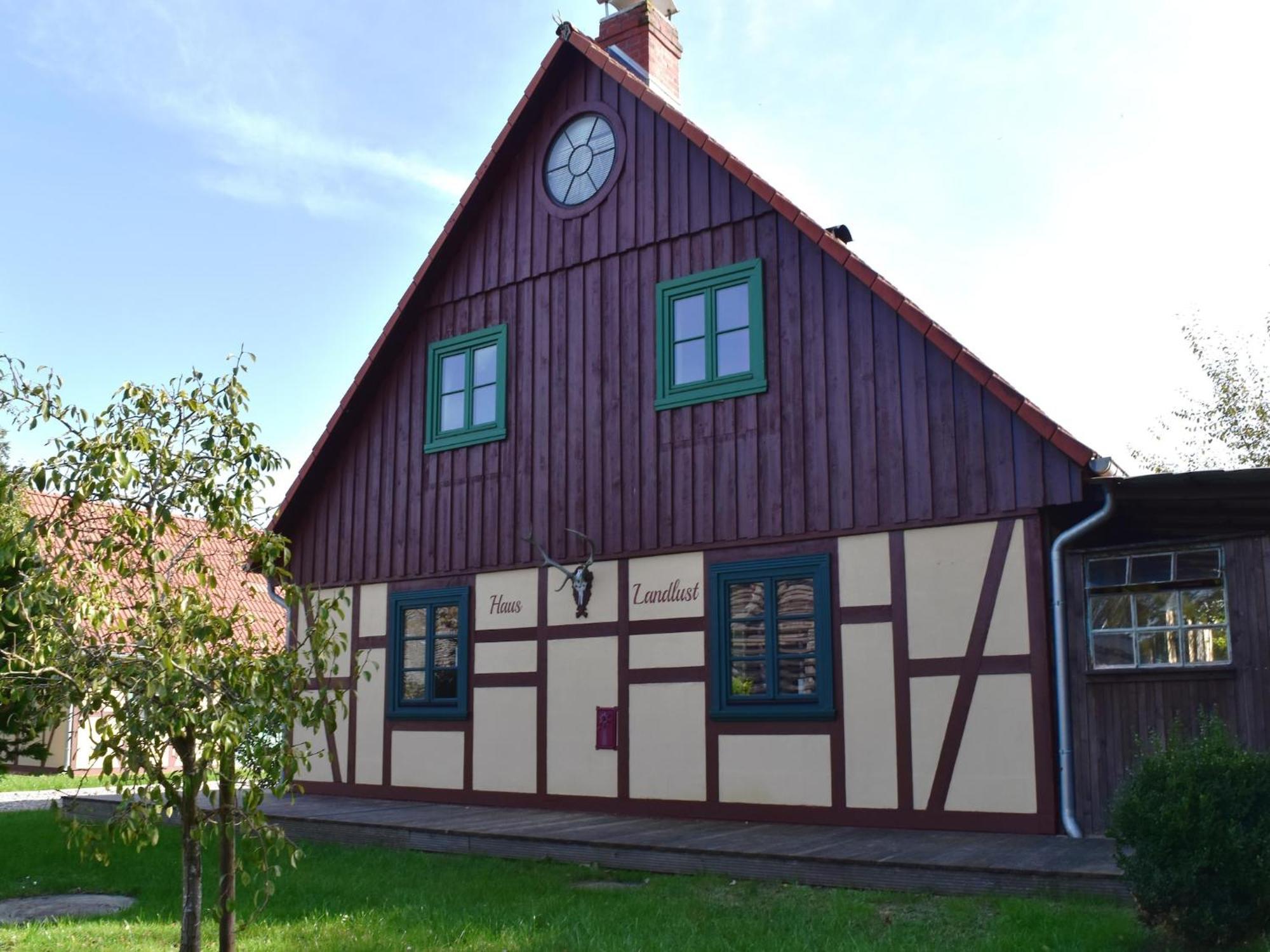 Charming, Restored Holiday Home In Wendorf Wendorf  エクステリア 写真