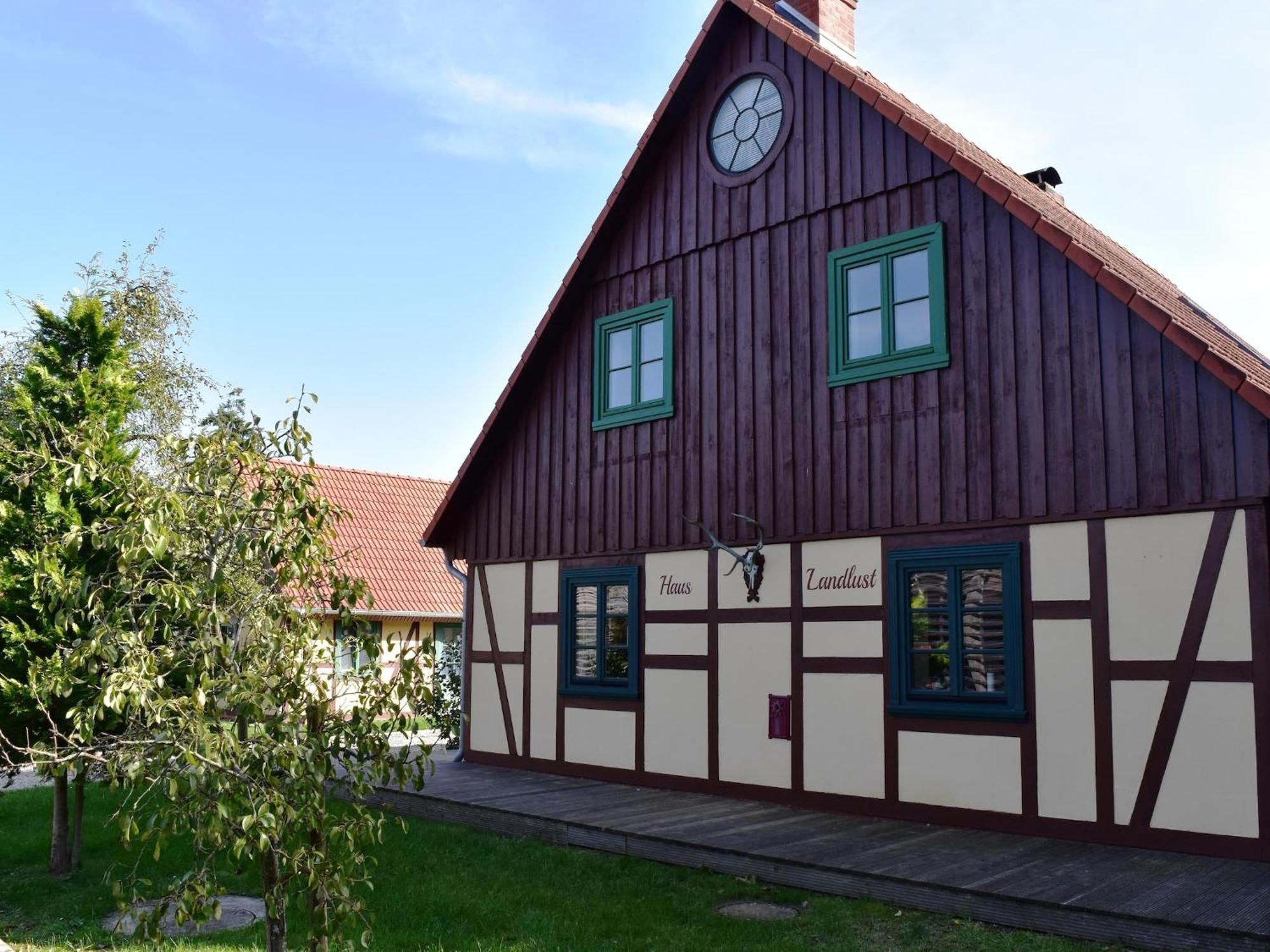 Charming, Restored Holiday Home In Wendorf Wendorf  エクステリア 写真